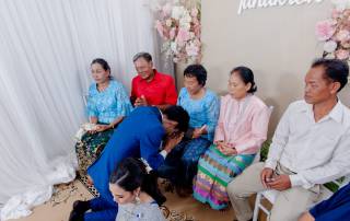 พิธีไหว้ผู้ใหญ่